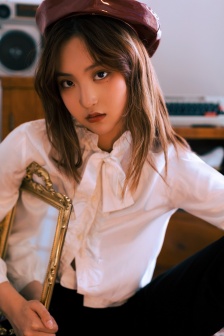 中分女